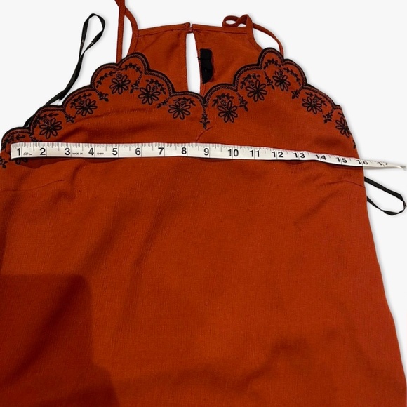 E (Hanger) M Women's Rust Colored Tank Top Size Small - Picture 8 of 9